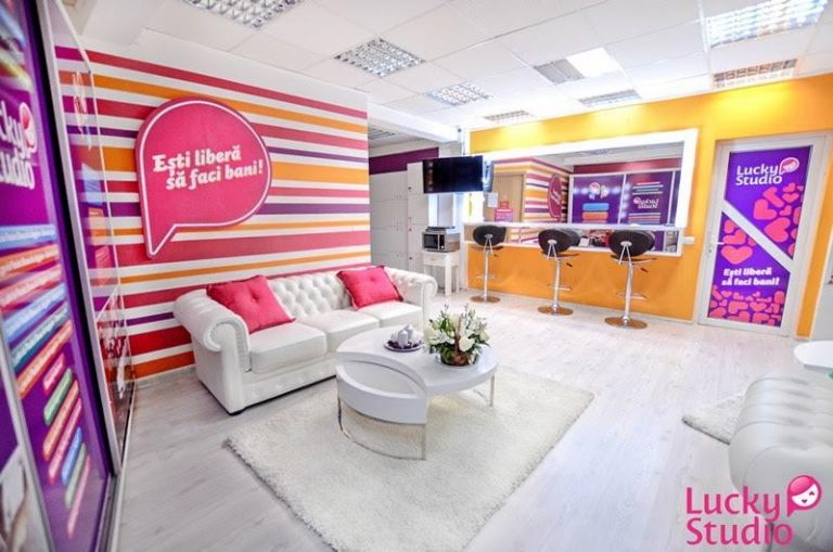 lucky studio inside